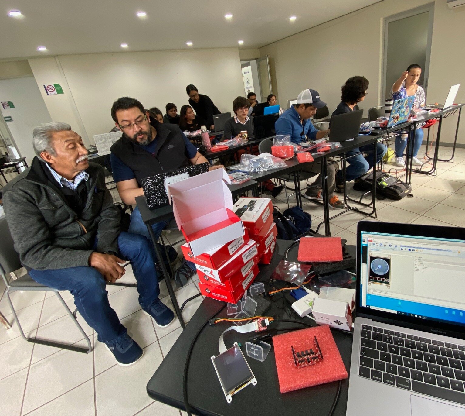 Biomaker Workshop at the Universidad Veracruzana, Xapala, Mexico